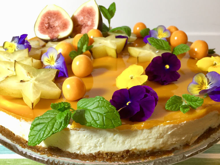 Mango-valkosuklaajuustokakku