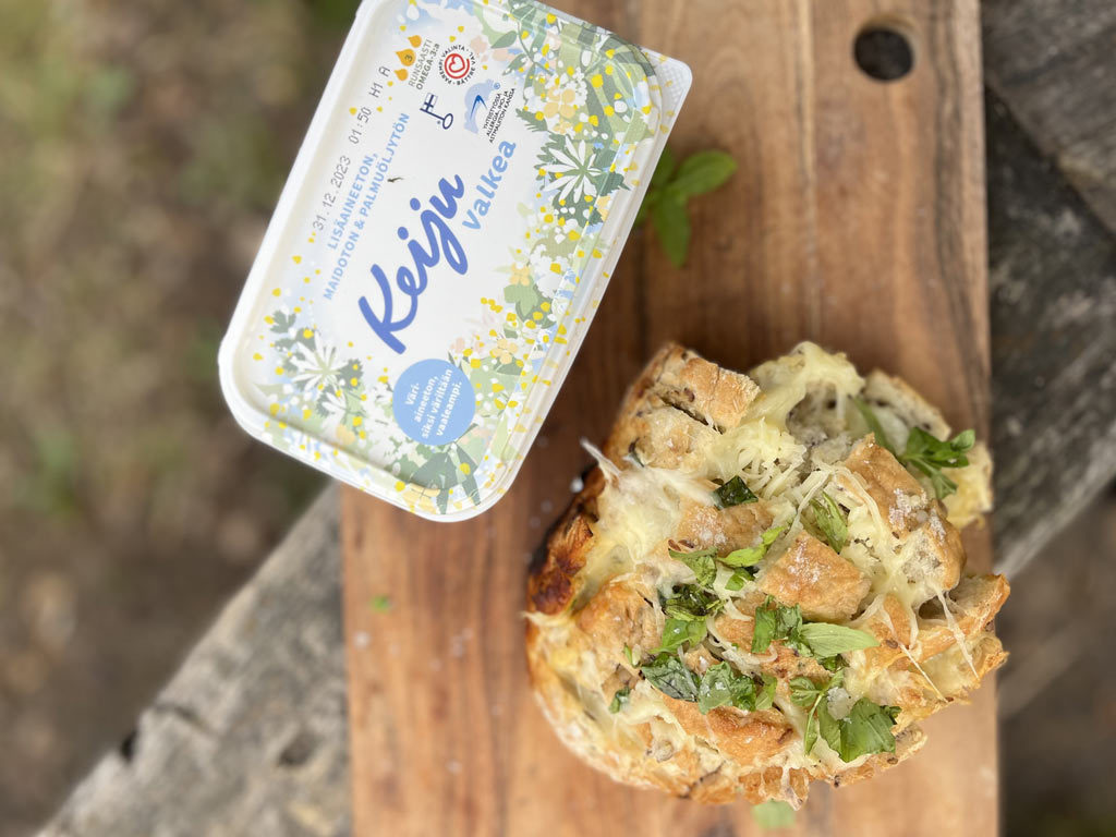 Nyhtöleipä