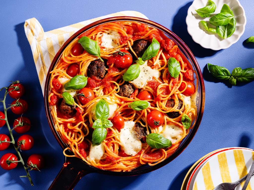 Lihapulla-spagettivuoka