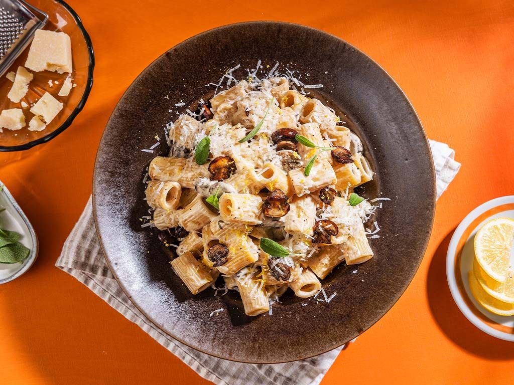 Salvia-herkkusienipasta